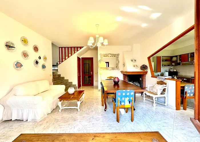 度假居 Prestige, Pula, Sardegna 福特村