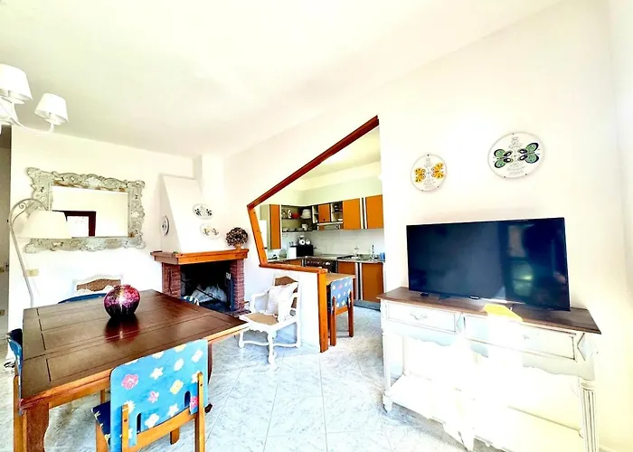 Prestige, Pula, Sardegna *