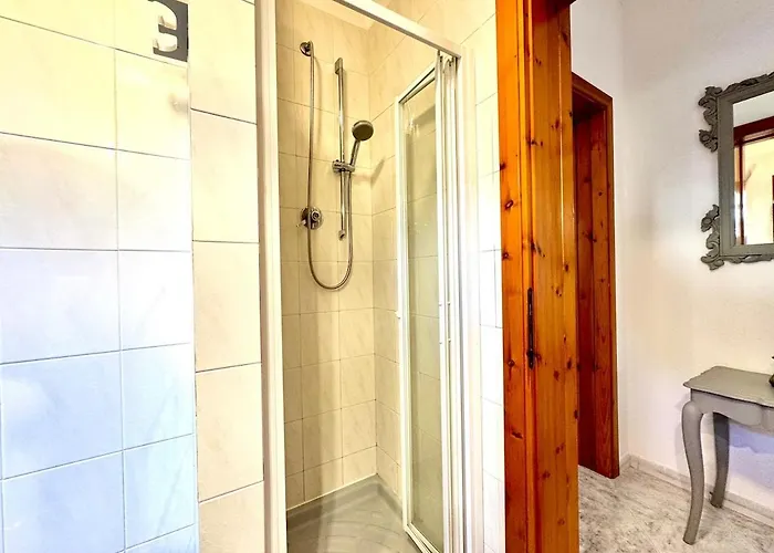 Prestige, Pula, Sardegna 福特村